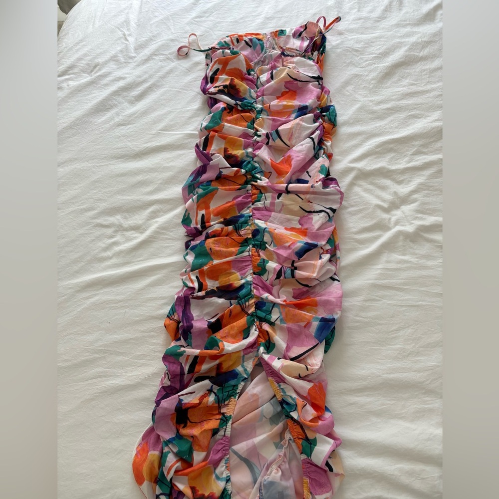 PrettyLittleThing Multicolor Abstract Dress. - Picture 2 of 5